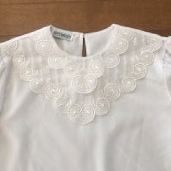 Vintage sentiments of California White Lace Collar Blouse size medium - Picture 2 of 12